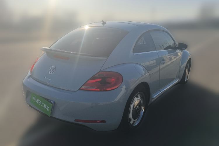 Used Volkswagen Beetle 2015 180TSI model Rear Right 45 Deg