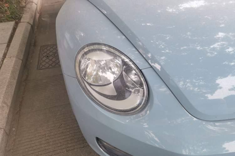 Used Volkswagen Beetle 2015 280TSI Right Front Headlight