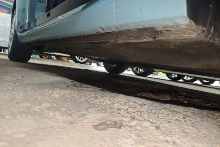 Used Volkswagen Beetle 2015 280TSI Right Side Sill