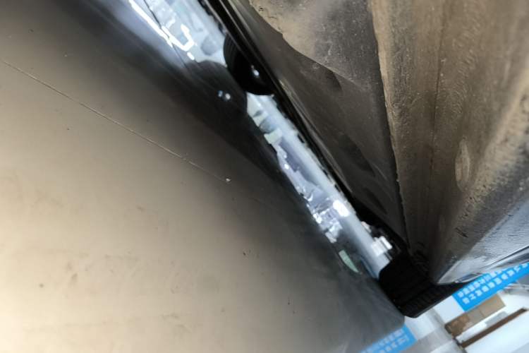 Used Volkswagen Beetle 2015 180TSI model Right Side Sill