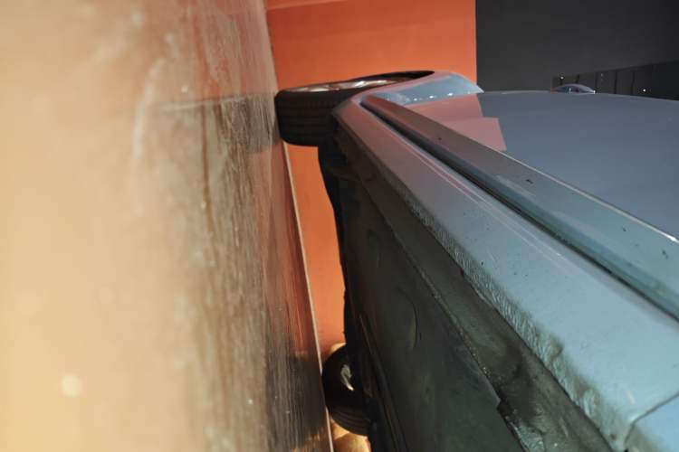 Used Volkswagen Beetle 2015 280TSI Right Side Sill
