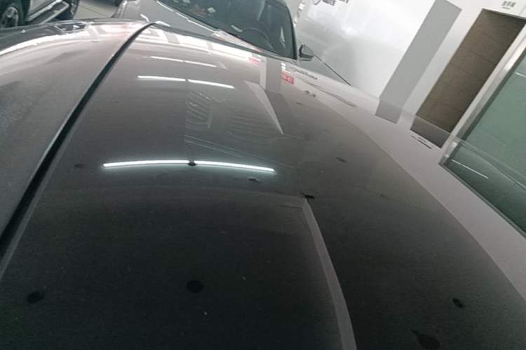 Used Volkswagen Beetle 2015 180TSI model Roof