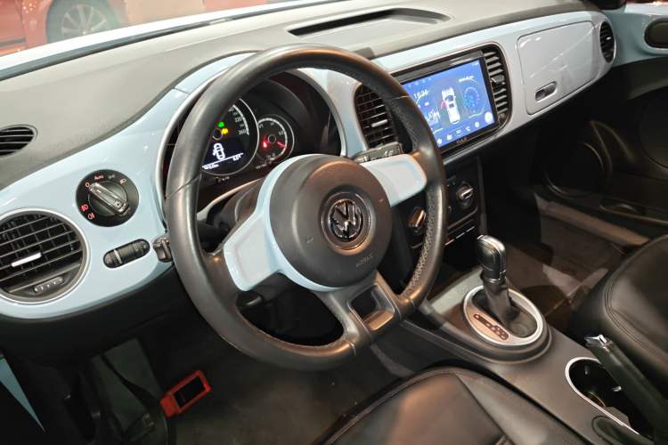 Used Volkswagen Beetle 2015 280TSI Steering Wheel