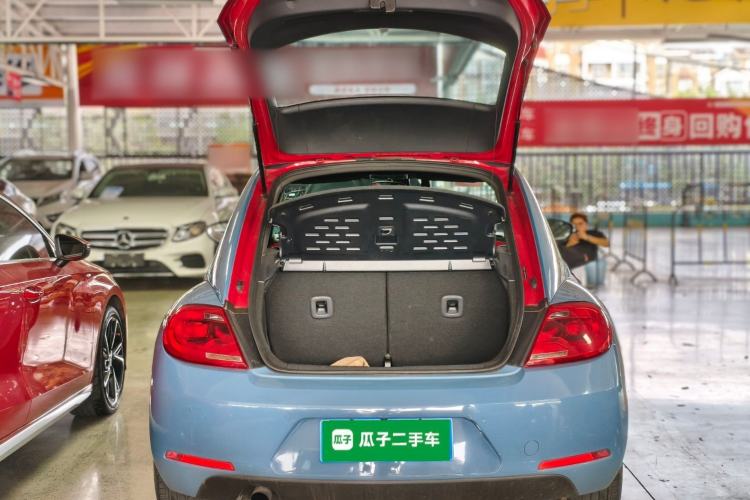 Used Volkswagen Beetle 2015 180TSI model Trunk