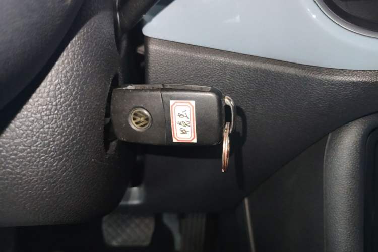 Used Volkswagen Beetle 2015 180TSI model Vehicle Key