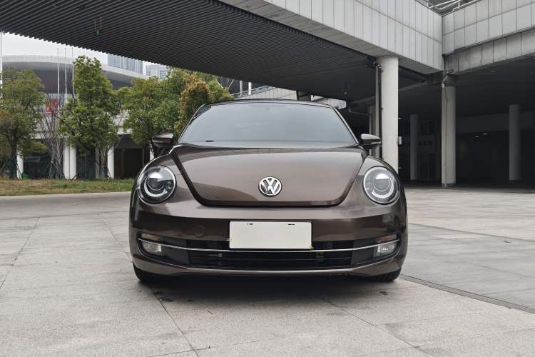 Used Volkswagen Beetle 2015 180TSI model Exterior 2