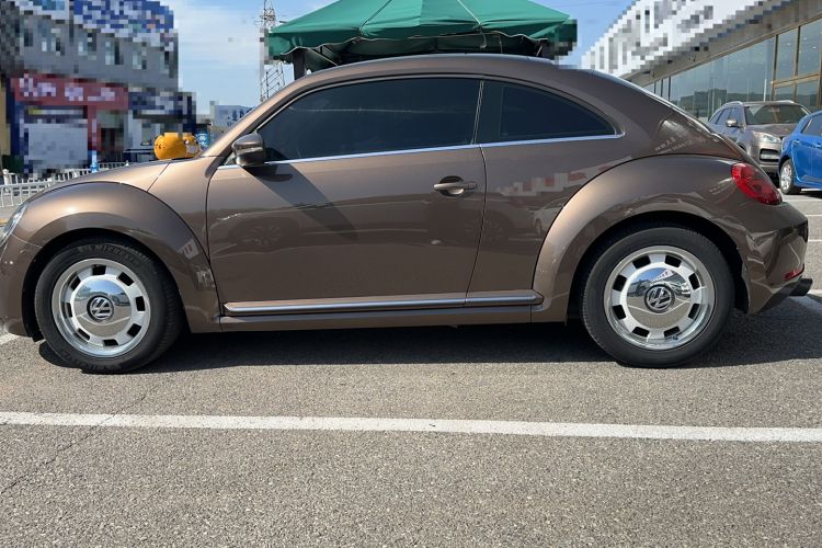 Used Volkswagen Beetle 2015 180TSI model Exterior 5