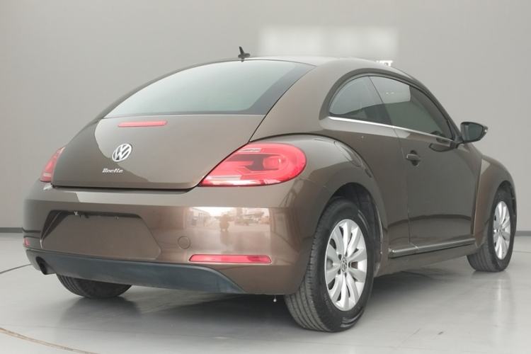 Used Volkswagen Beetle 2015 180TSI model Exterior 8