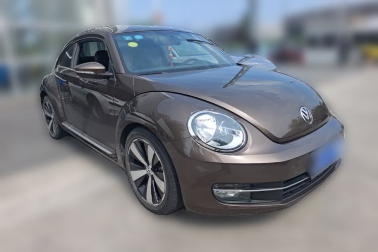 Used Volkswagen Beetle 2015 280TSI Front Right 45 Deg