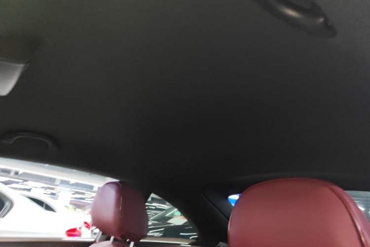 Used Volkswagen Beetle 2015 180TSI model Headliner
