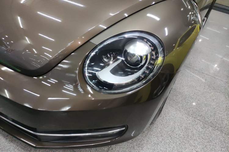 Used Volkswagen Beetle 2015 180TSI model Left Front Headlight