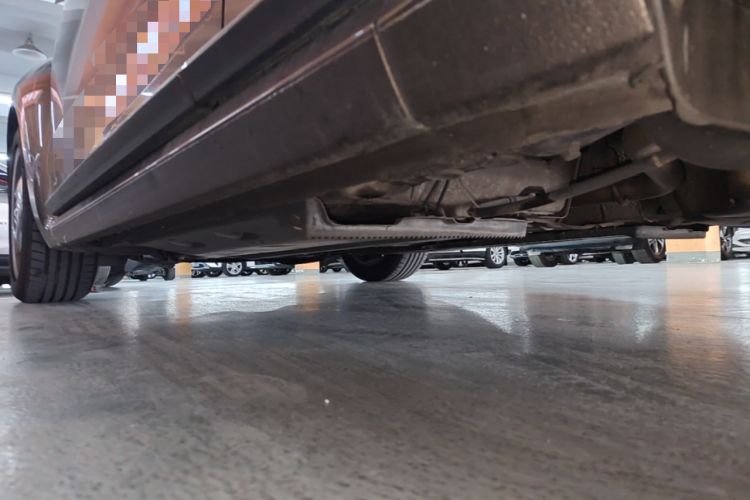 Used Volkswagen Beetle 2015 180TSI model Left Side Sill