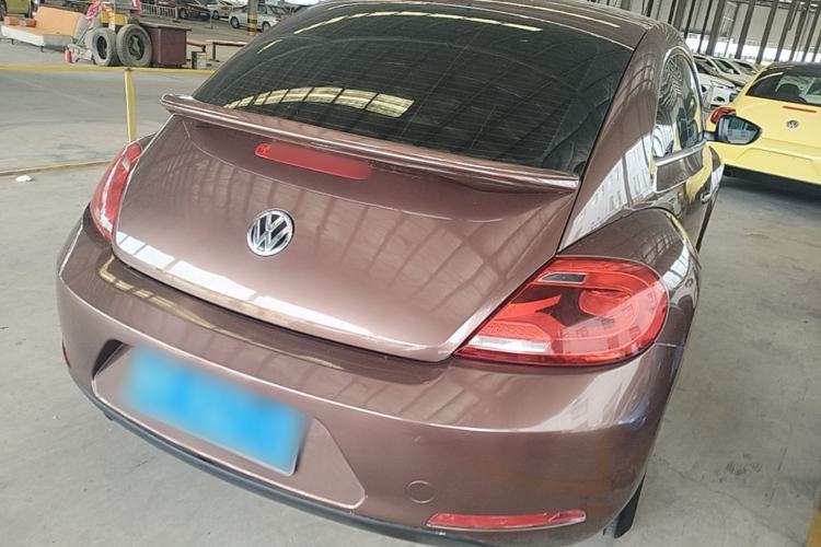 Used Volkswagen Beetle 2015 180TSI model Rear Right 45 Deg