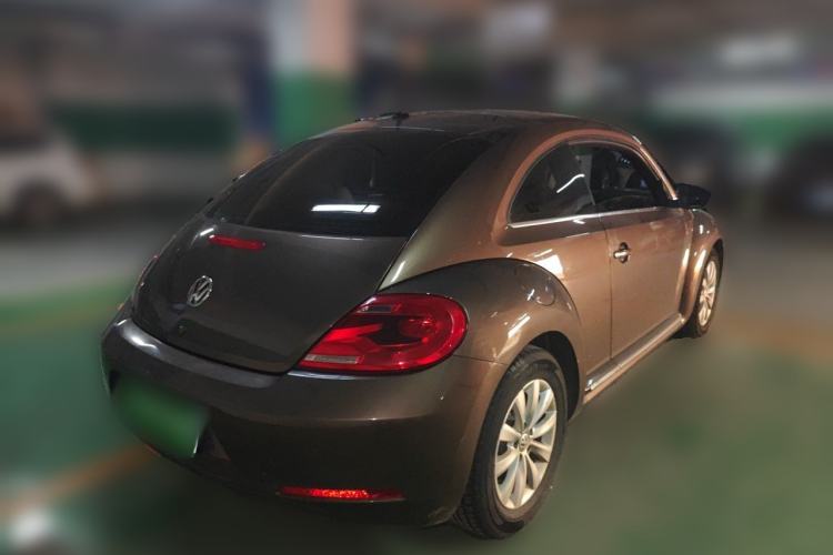 Used Volkswagen Beetle 2015 180TSI model Rear Right 45 Deg