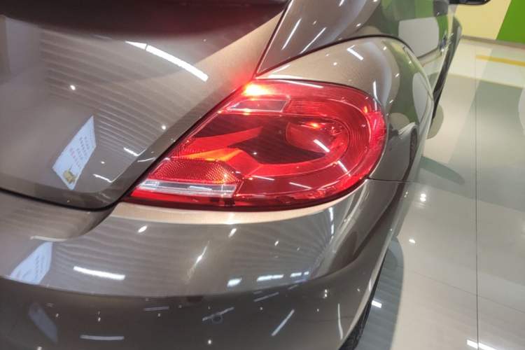 Used Volkswagen Beetle 2015 180TSI model Right Rear Taillight