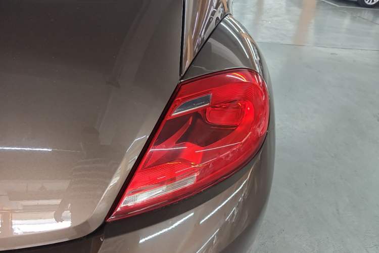Used Volkswagen Beetle 2015 180TSI model Right Rear Taillight