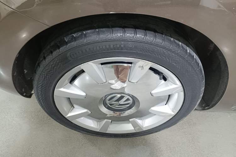 Used Volkswagen Beetle 2015 280TSI Right Rear Wheel Hub