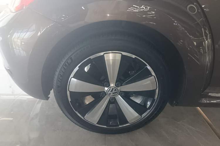 Used Volkswagen Beetle 2015 280TSI Right Rear Wheel Hub