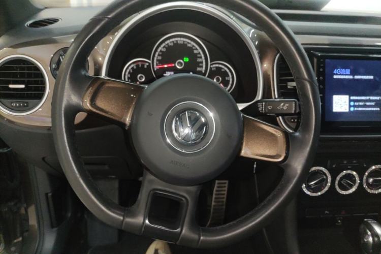 Used Volkswagen Beetle 2015 180TSI model Steering Wheel