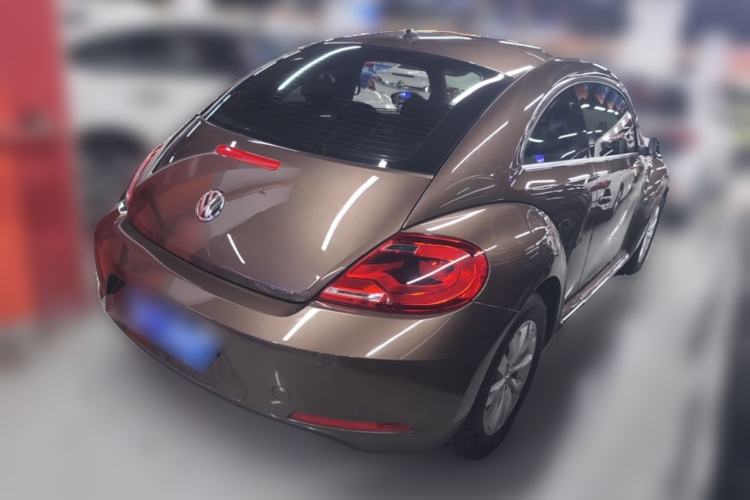 Used Volkswagen Beetle 2015 180TSI model Rear Right 45 Deg