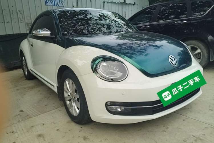Used Volkswagen Beetle 2015 180TSI model Front Right 45 Deg