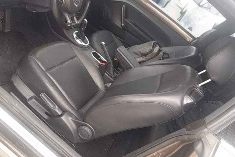 Used Volkswagen Beetle 2015 280TSI Left Front Seat