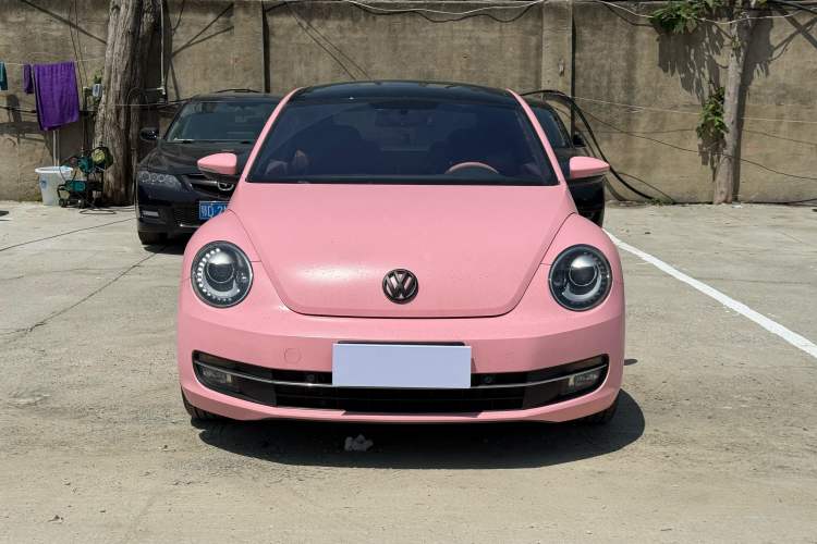 Used Volkswagen Beetle 2015 180TSI model Exterior 1