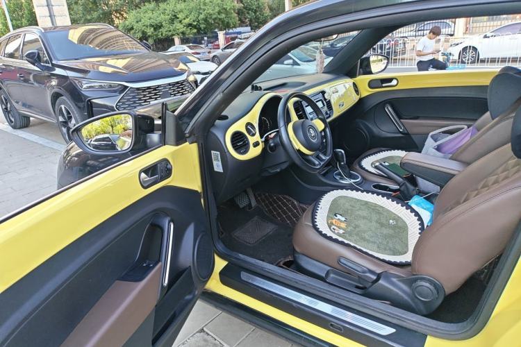Used Volkswagen Beetle 2015 280TSI Driver Seat