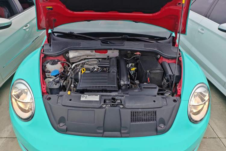 Used Volkswagen Beetle 2015 180TSI model Engine Bay