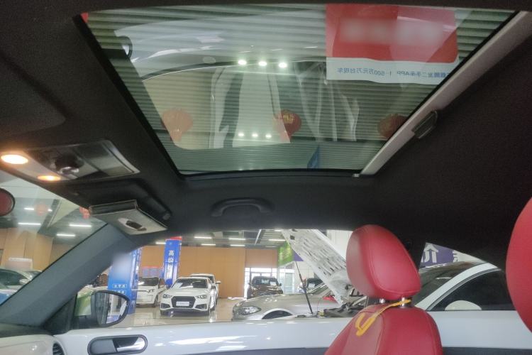 Used Volkswagen Beetle 2015 180TSI model Headliner