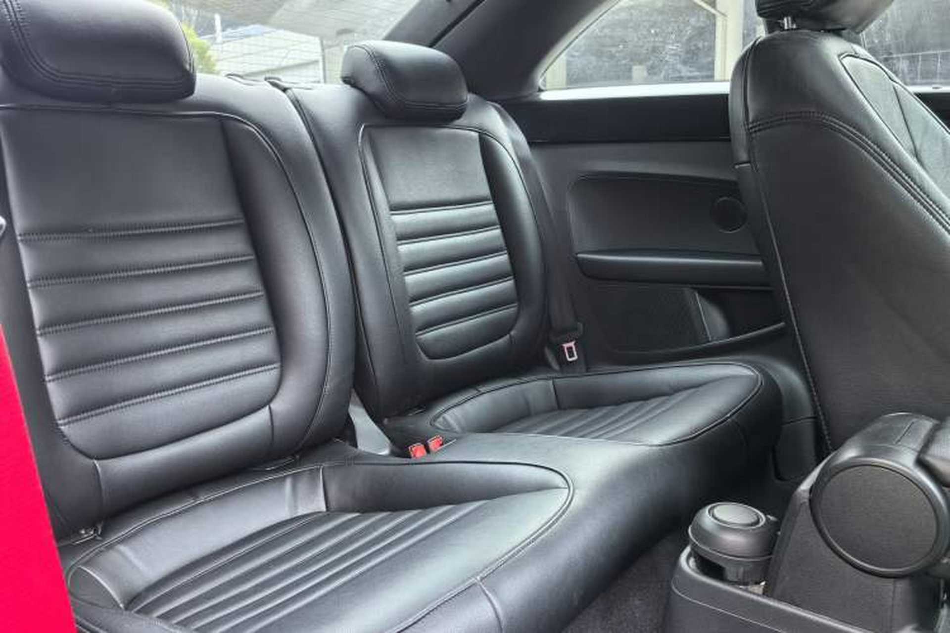 Used Volkswagen Beetle 2015 380TSI Interior 1