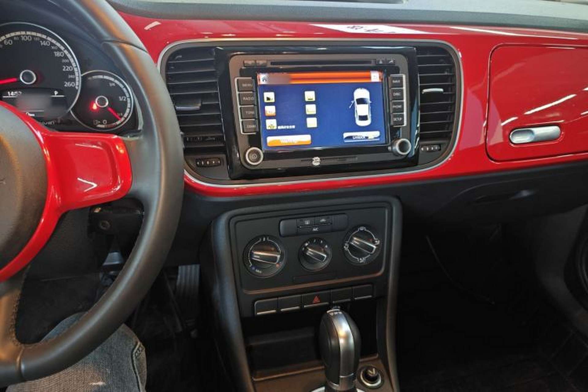 Used Volkswagen Beetle 2015 280TSI Interior 2