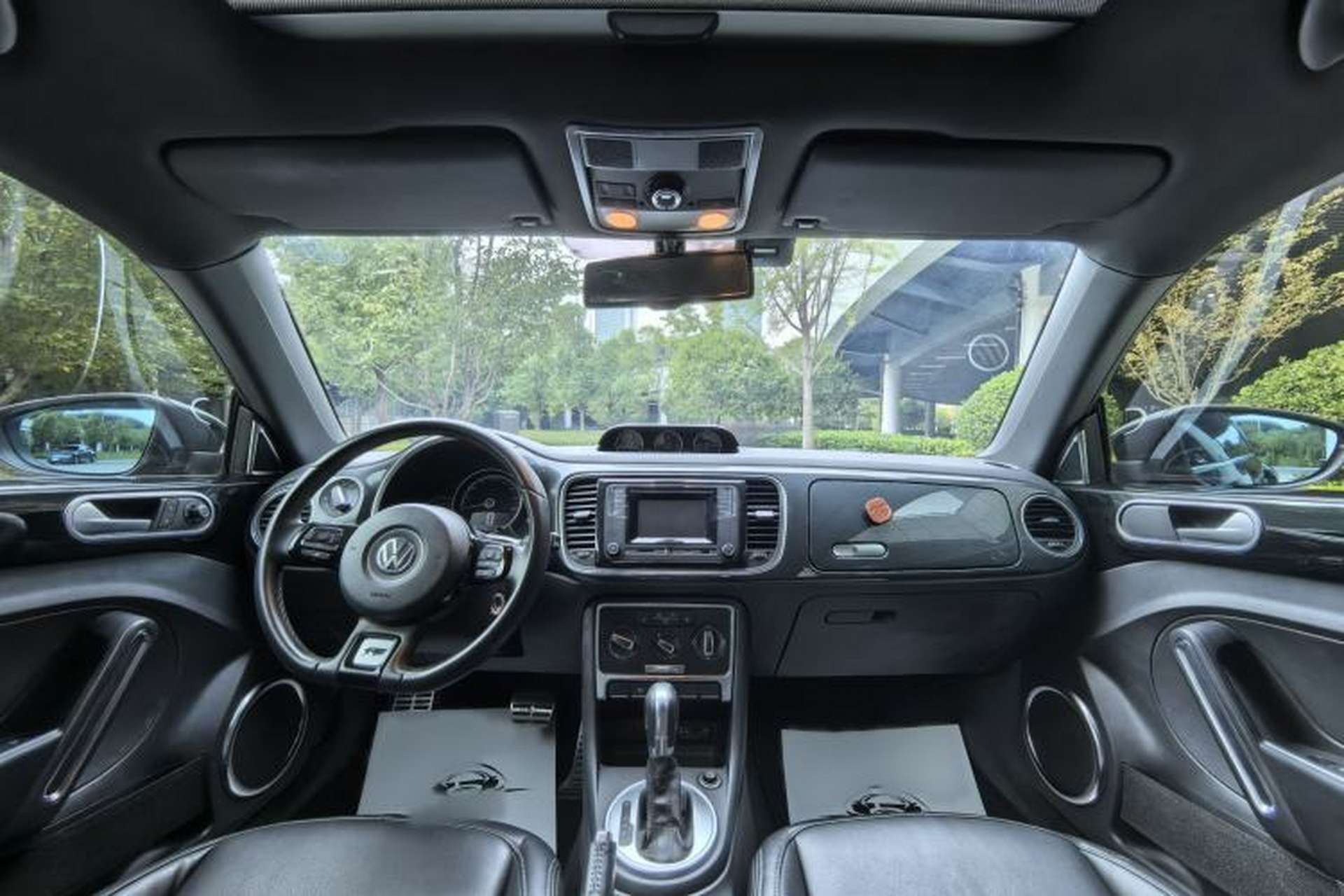 Used Volkswagen Beetle 2015 380TSI Interior 3