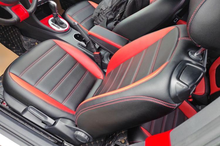 Used Volkswagen Beetle 2015 180TSI model Left Front Seat