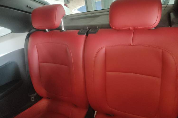 Used Volkswagen Beetle 2015 180TSI model Left Rear Seat