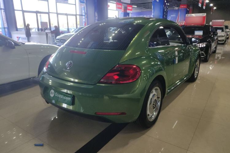 Used Volkswagen Beetle 2015 180TSI model Rear Right 45 Deg