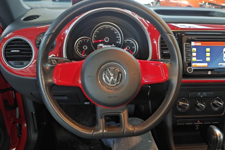 Used Volkswagen Beetle 2015 280TSI Steering Wheel