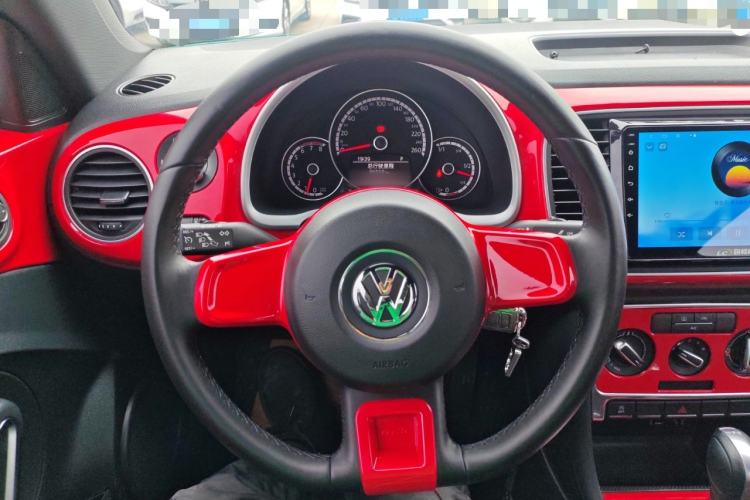 Used Volkswagen Beetle 2015 180TSI model Steering Wheel