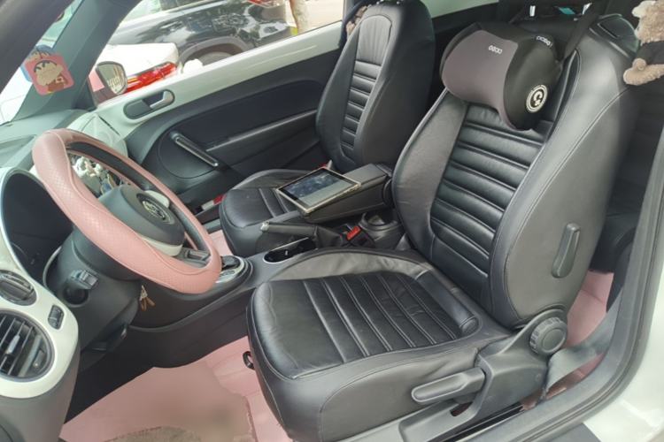 Used Volkswagen Beetle 2015 180TSI model Left Front Seat