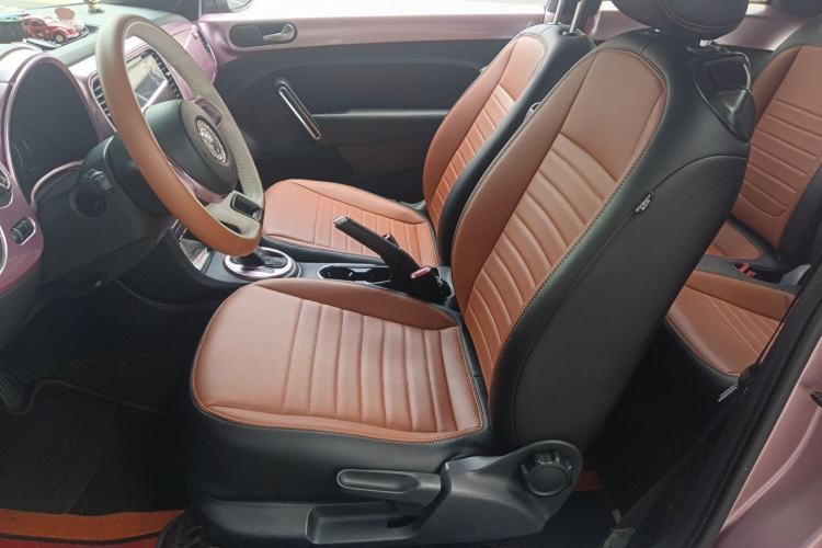 Used Volkswagen Beetle 2015 180TSI model Left Front Seat