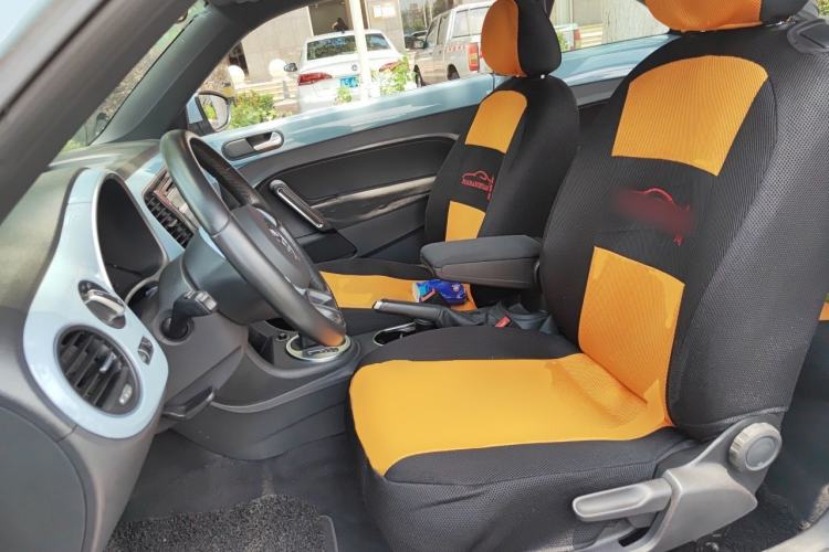 Used Volkswagen Beetle 2015 180TSI model Left Front Seat