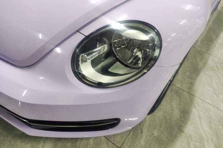 Used Volkswagen Beetle 2015 180TSI model Left Front Headlight