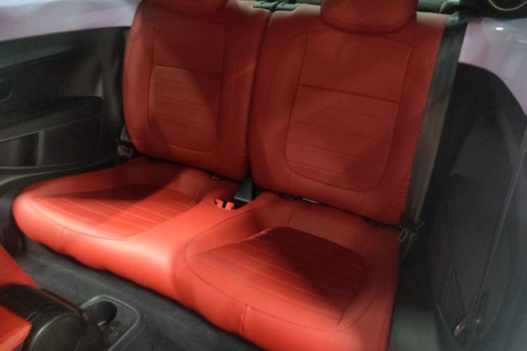Used Volkswagen Beetle 2015 180TSI model Left Rear Seat