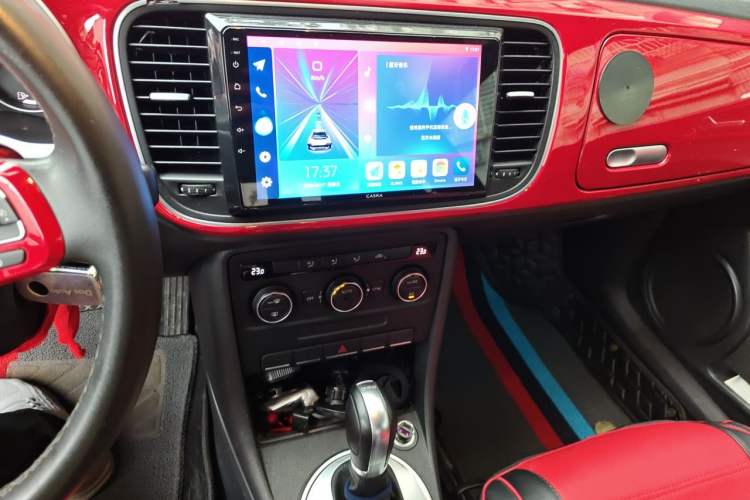 Used Volkswagen Beetle 2015 280TSI Audio And AC Panel