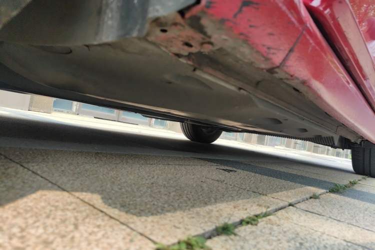 Used Volkswagen Beetle 2015 180TSI model Chassis Front Left