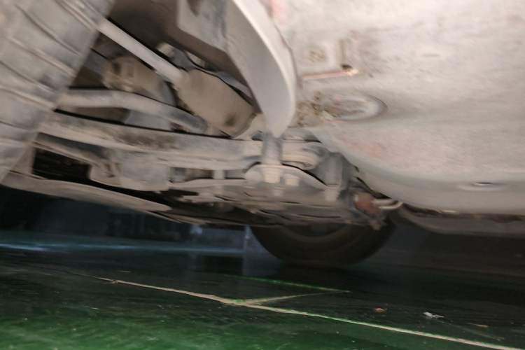 Used Volkswagen Beetle 2015 180TSI model Chassis Front Left