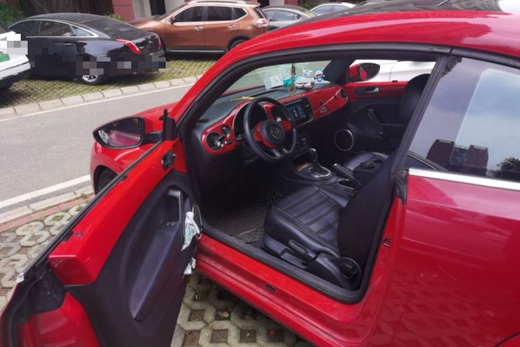 Used Volkswagen Beetle 2015 180TSI model Driver Seat