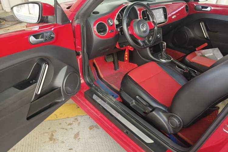 Used Volkswagen Beetle 2015 180TSI model Driver Seat