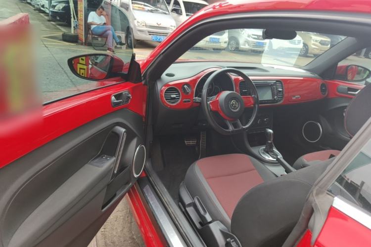 Used Volkswagen Beetle 2015 180TSI model Driver Seat