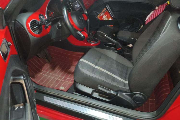 Used Volkswagen Beetle 2015 180TSI model Driver Seat